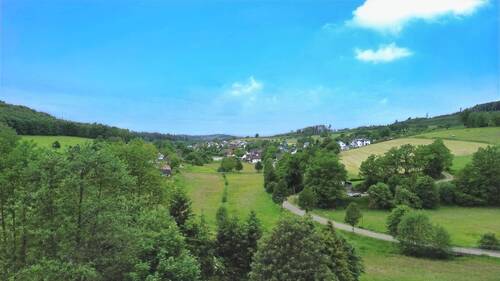 Panorama-Weitblick - 1 Zimmer Mehrfamilienhaus, Wohnhaus zum Kaufen in Wenden