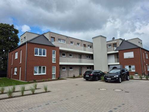 Neues Mehrfamilienhaus - NEUWERTIG - Moderne energieeffiziente 3-Zimmerwohnung mit Balkon und Einbauküche - WG 10