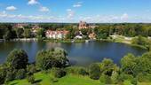 Luftbild großer Stadtsee (2) - 