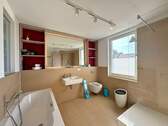 Vollbad mit Fenster - 
