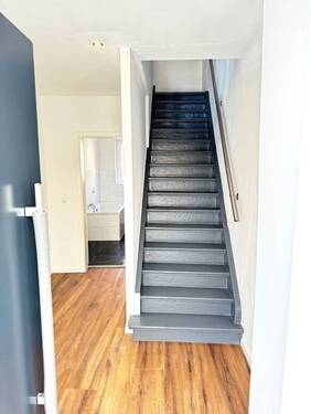 04. Diele EG - Etagenwohnung mit 143,00 m² in Worms / Hochheim zum Kaufen