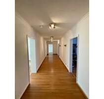 WIEDER VERFÜGBAR AB AUGUST 2026 Renovierte 4er-WG in zentraler Lage in Kehl – helle und großzügige Zimmer zur Miete