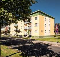 Wir sanieren für Sie 3 Raumwohnung im Stadtzentrum Sandersdorf im 2. Obergeschoss - Sandersdorf-Brehna