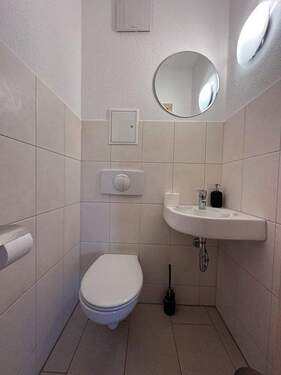 Erdgeschosswohnung - Gäste WC (2) - 