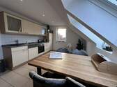 Dachgeschosswohnung - Essplatz - 