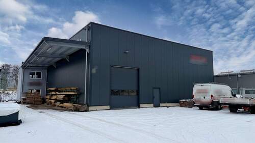 Halle - Halle in Freital zum Kaufen