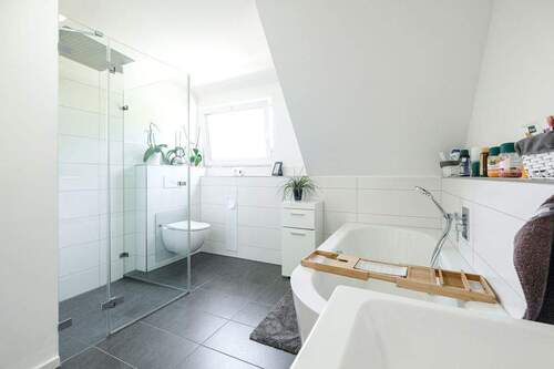 Langenfeld - Rietherbach 46 - Bad 2 - 