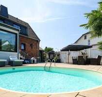 Stilvoll saniertes Familienidyll mit Pool - Langenfeld Richrath