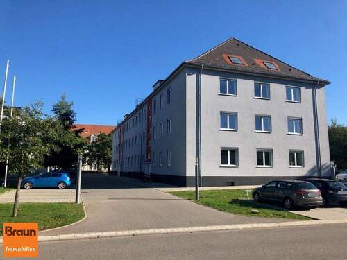 Büro-/Praxisfläche, DG, VS-Villingen - 2 Zimmer Büro zur Miete in Villingen-Schwenningen