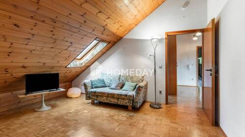 1. OG Wohnzimmer 1 - 