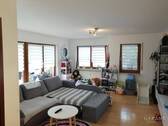 Wohnzimmer - 2 Zimmer Etagenwohnung zum Kaufen in Nordheim