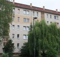 Sanierte 3-Raumwohnung im 1. Obergeschoss mit Balkon in Sandersdorf ! - Sandersdorf-Brehna