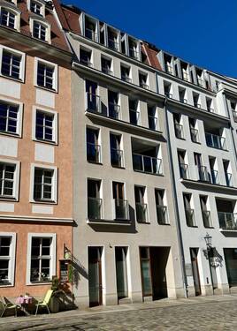 Haus Außenansicht - 2 Zimmer Etagenwohnung in Dresden