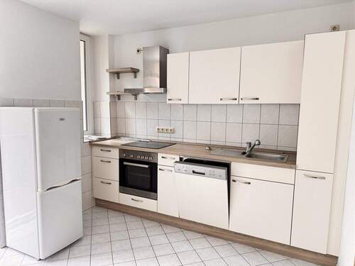 Einbauküche - 2 Zimmer Mehrfamilienhaus, Wohnhaus zur Miete in Chemnitz / Kaßberg