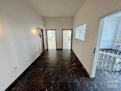 Flur - Büro mit 22,00 m&sup2; in Passau zur Miete