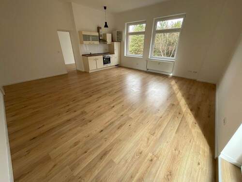 Geräumige Wohnküche - 4 Zimmer Etagenwohnung in Lübeck