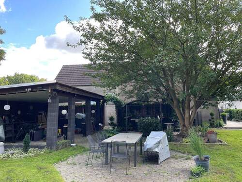 Außenansicht - Mehrfamilienhaus, Wohnhaus mit 186,00 m&sup2; in Kirchlengern zum Kaufen