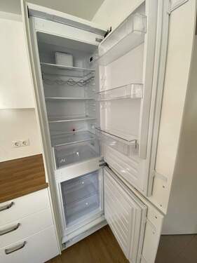 Kühlschrank mit Eisfach - 