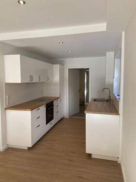 Einbauküche - 2 Zimmer Etagenwohnung zur Miete in Mannheim