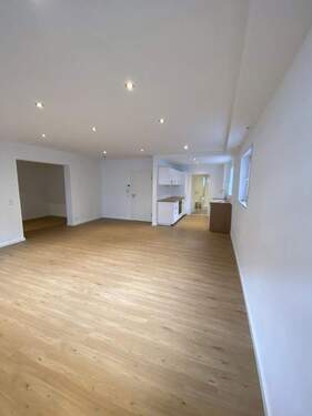 Wohn- und Esszimmer - Etagenwohnung mit 73,00 m² in Mannheim zur Miete