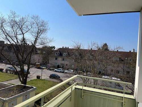 seitlicher Blick zu den 