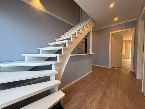 stilvoll - 7 Zimmer Einfamilienhaus in Bordesholm