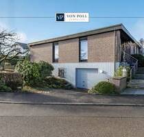 Naturnah wohnen, großzügig leben - Einfamilienhaus mit Blick ins Grüne - Aichwald Krummhardt