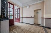 Hauseingang - 2 Zimmer Etagenwohnung zum Kaufen in Berlin