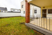 Blick in den Garten EG - 1 Zimmer Mehrfamilienhaus, Wohnhaus in Plaidt