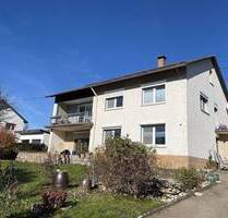 Freistehendes Einfamilienhaus auf großem Grund in Geisingen