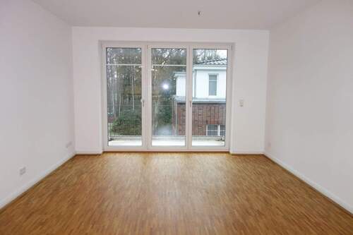 Wohnzimmer - 2 Zimmer Etagenwohnung in Hamburg