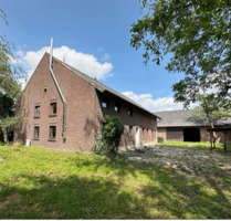 Immobilien-Richter: Bauernhof mit 2 große Scheunen und Remise in ruhiger Lage von Tönisvorst