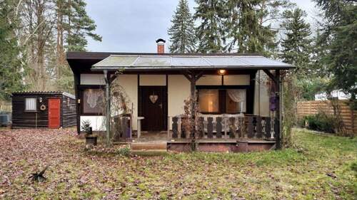 Bungalow und Schuppen - Grundstück zum Kaufen in Radeburg