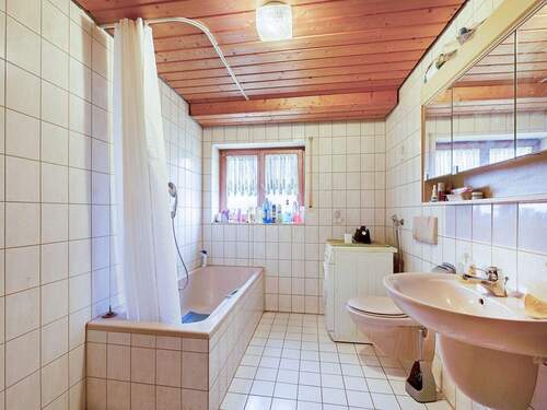 Einliegerwohnung Bad - 