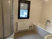1.Wohnung OG Bad - 
