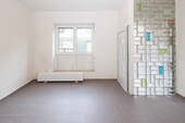 2. Ladenraum mit separatem Eingang - 1 Zimmer Mehrfamilienhaus, Wohnhaus zum Kaufen in Plaidt