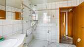 1. OG Badezimmer 2 - 