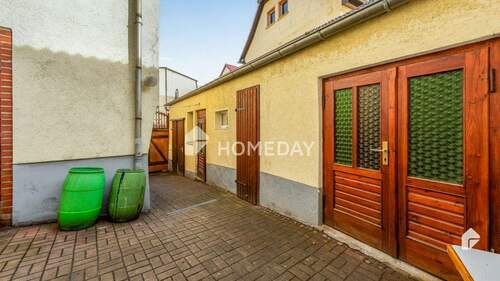 Nebenhaus - 5 Zimmer Mehrfamilienhaus, Wohnhaus zum Kaufen in Frohburg