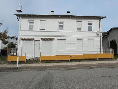 Hauptstr. 62 - Mehrfamilienhaus, Wohnhaus in Sassnitz