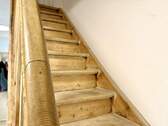 Treppe Richtung Dachgeschoss - 