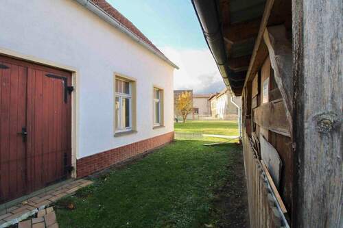 große Garage, Werkstatt - 