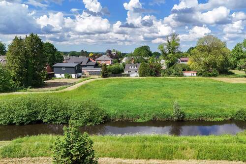 Anwesen an der Bramau - 6 Zimmer Einfamilienhaus zum Kaufen in Wrist