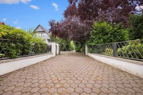 Auffahrt - 4 Zimmer Einfamilienhaus in Schwarzenbek