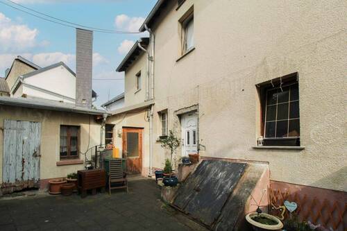 Außenansicht Haus1 - 9 Zimmer Mehrfamilienhaus, Wohnhaus in Leutesdorf