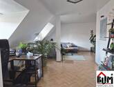 Wohnzimmer1 - 3 Zimmer Etagenwohnung zur Miete in Nürnberg