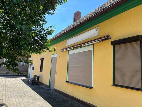 00.jpeg - Kaufpreisreduzierung!! Wohn- und Geschäftshaus - EG ehem. Fleischerei DG große Wohnung