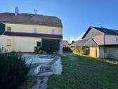 Blick zur Zufahrt - 