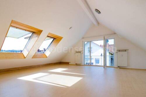 Wohn-Essbereich - 2 Zimmer Etagenwohnung zur Miete in Singen