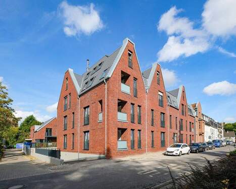 Eingangsseite - 4 Zimmer Etagenwohnung zum Kaufen in Düsseldorf