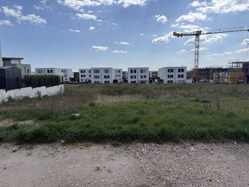 Ansicht Süd - RARITÄT: Grundstück für eine Doppelhaushälfte, ruhige und familienfreundliche Lage, WI-Bierstadt